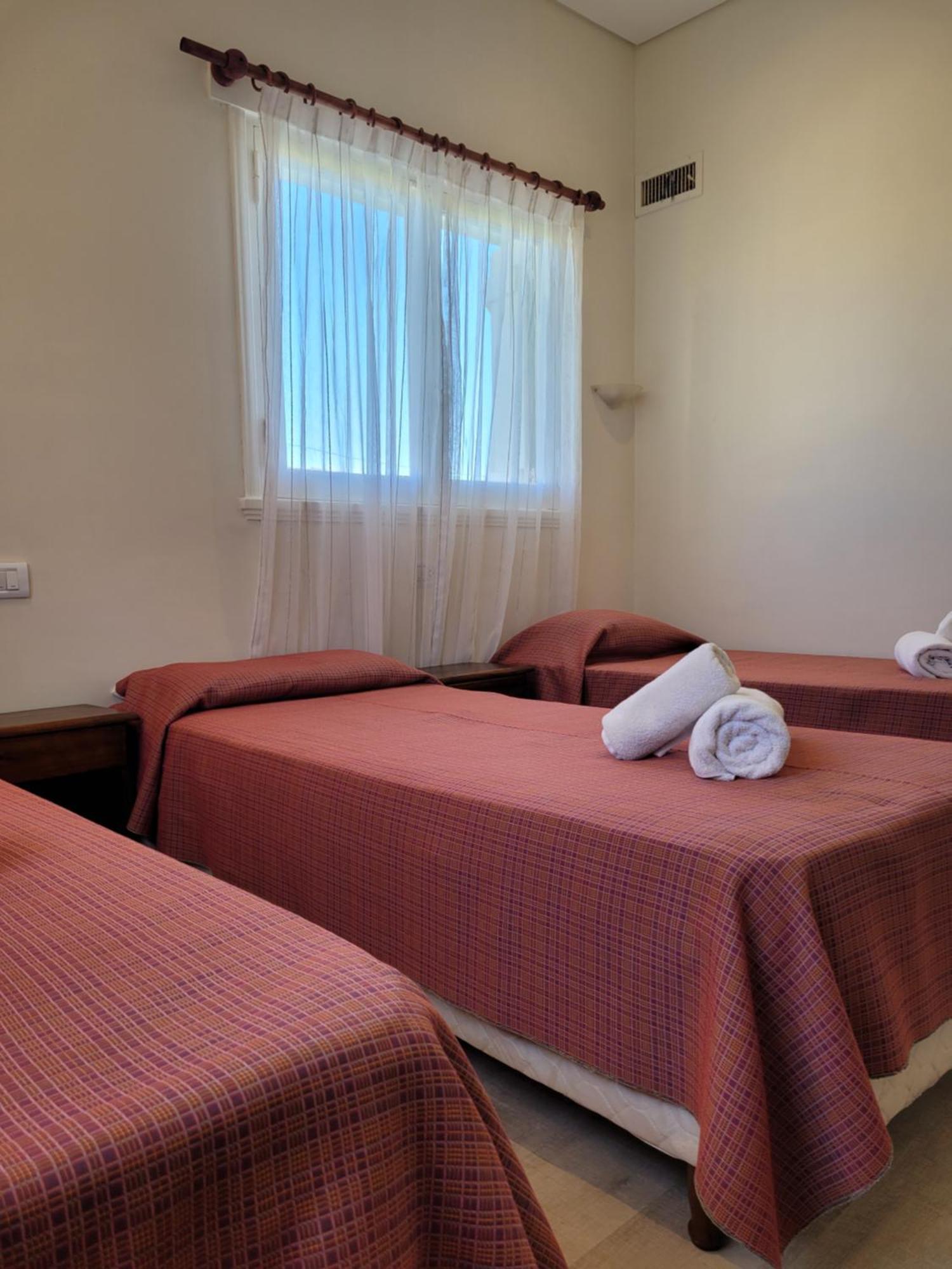 108 Y El Mar - Hotel Tejas Rojas Villa Gesell Δωμάτιο φωτογραφία