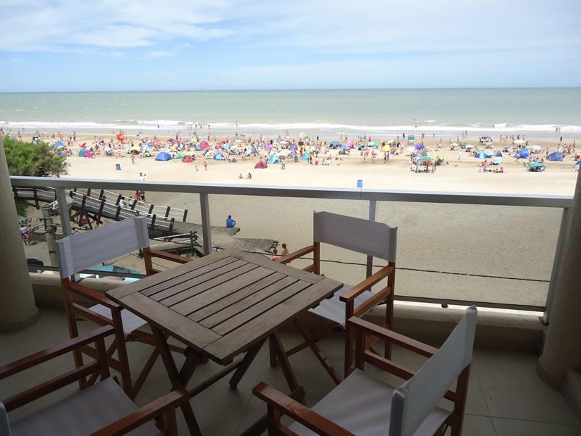 108 Y El Mar - Hotel Tejas Rojas Villa Gesell Εξωτερικό φωτογραφία