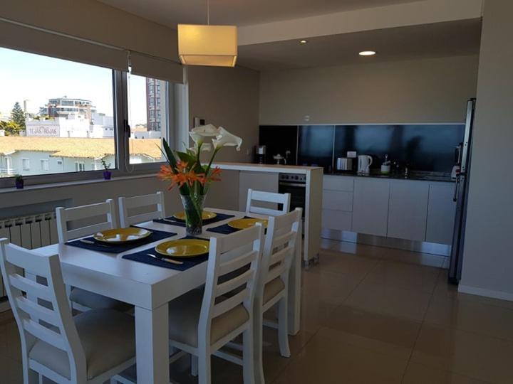 108 Y El Mar - Hotel Tejas Rojas Villa Gesell Εξωτερικό φωτογραφία